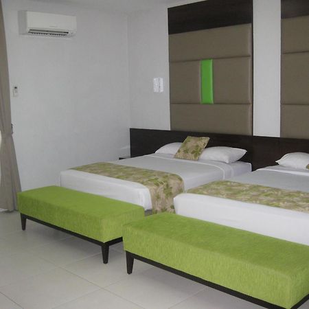 Hotel Alia Cikini Jakarta Kültér fotó