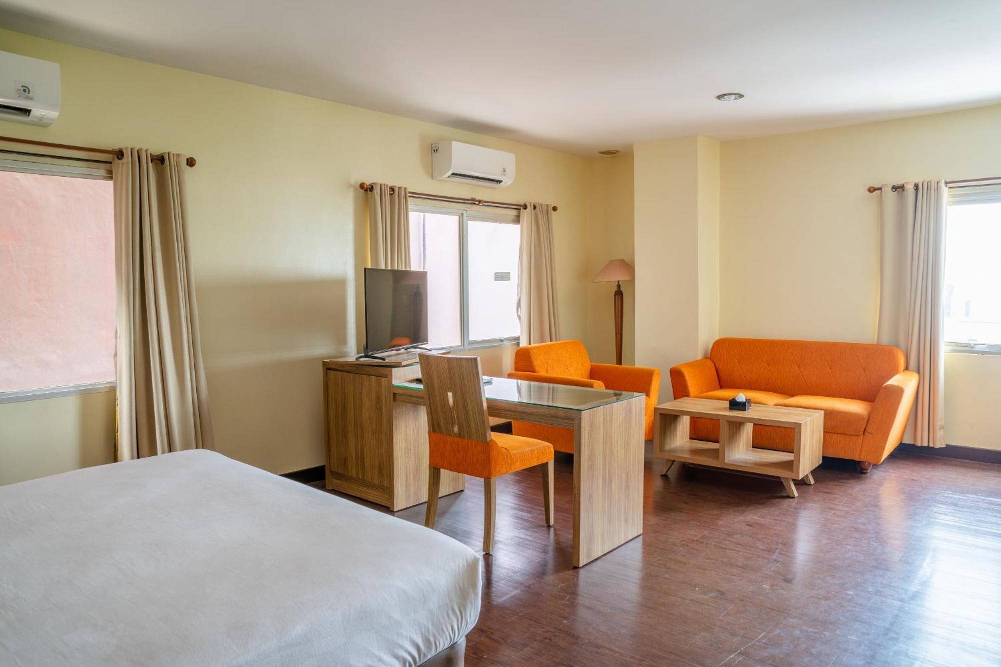 Hotel Alia Cikini Jakarta Kültér fotó